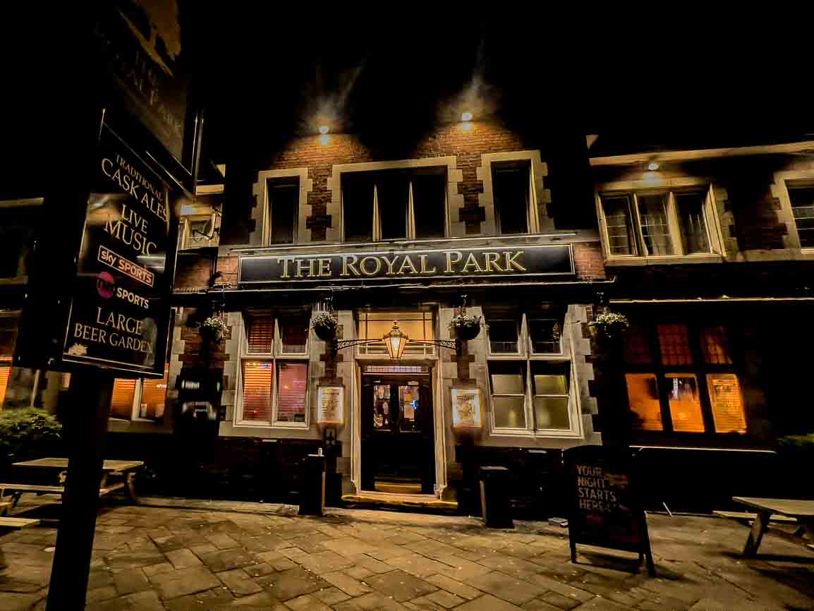 Royal Park Pub, Hyde Park