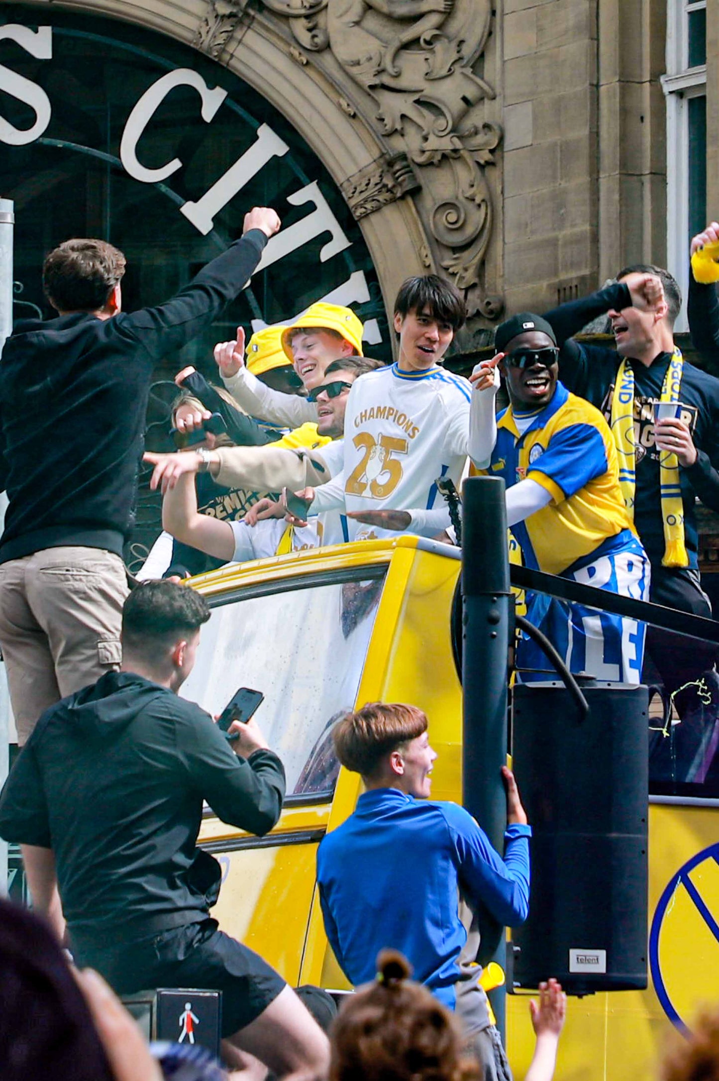 AO & Willy Gnonto - Leeds City Markets 5/5