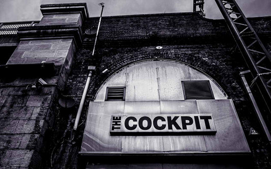 Leeds Cockpit Mono