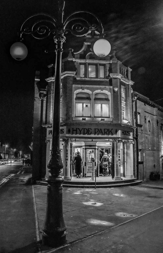Hyde Park picture house Mono