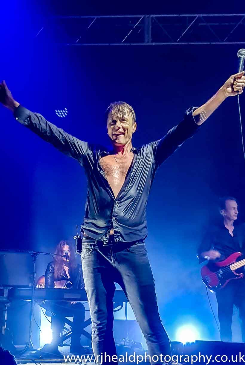 Brett Anderson, Suede colour, 02 Academy