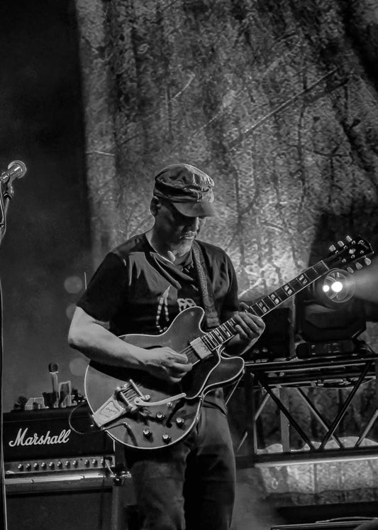 Joey Santiago, Pixies, Leeds 02 Academy 19.5.25