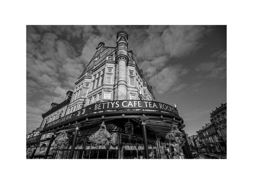 Harrogate Bettys Tea Rooms